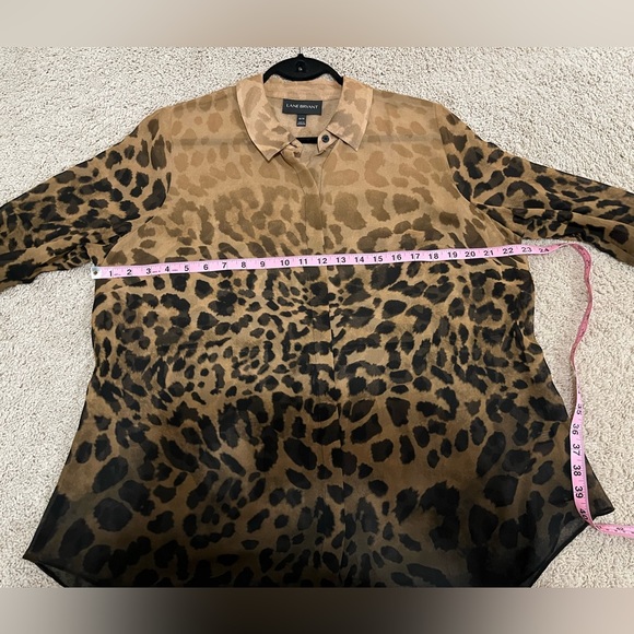 Lane Bryant Cheetah Print Sheer Long sleeved Button Up Top Sz 14/16 - Picture 4 of 11